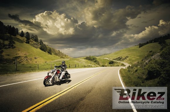2011 Victory Cross Roads photo